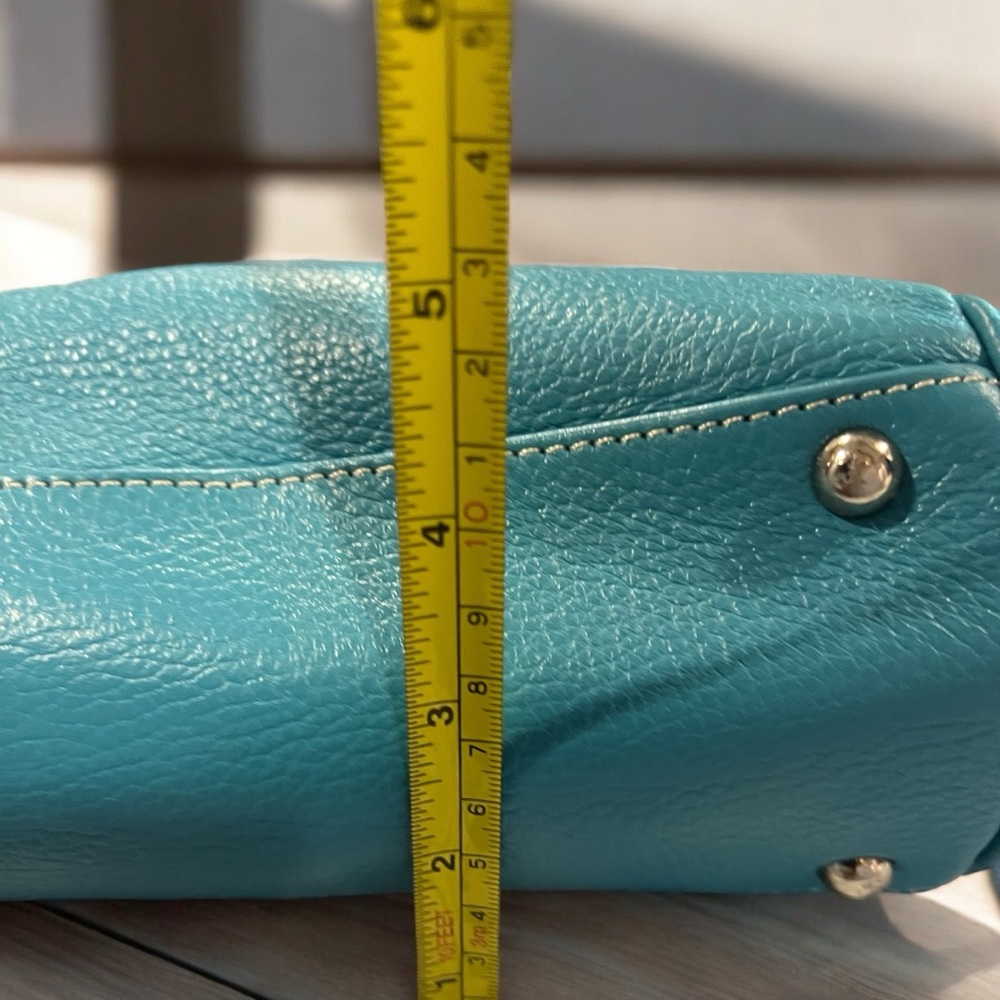 Vintage Tignanello Teal Leather Handbag - Picture 9 of 10